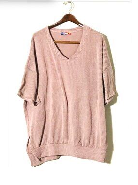 Sandy pink Freckled Poppy oversized ribbed knit v neck top | 1X